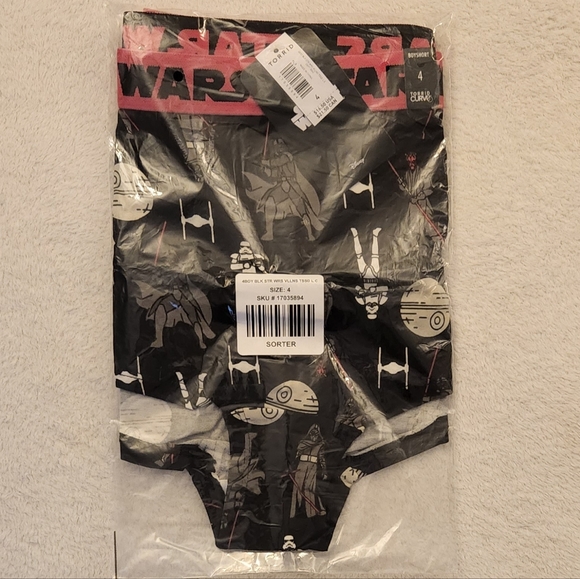 ❤️NWT VINTAGE TORRID STAR WARS BOYSHORT PANTY - VADER STORMTROOPER PLUS SIZE 4X - Picture 7 of 9